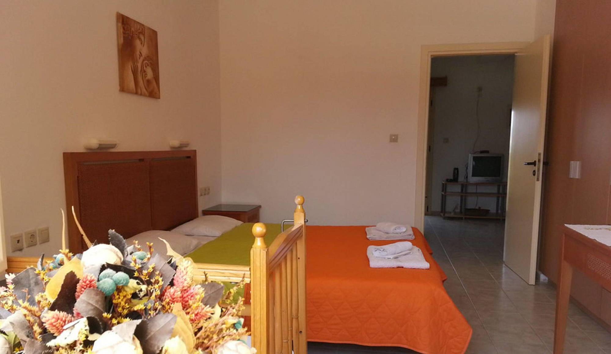 Fotis Studios Apartments Гуве Экстерьер фото
